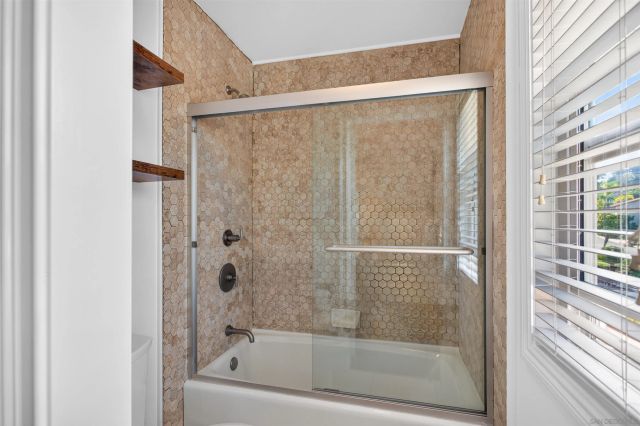3326 Avenida Sierra, Escondido, CA 92029
