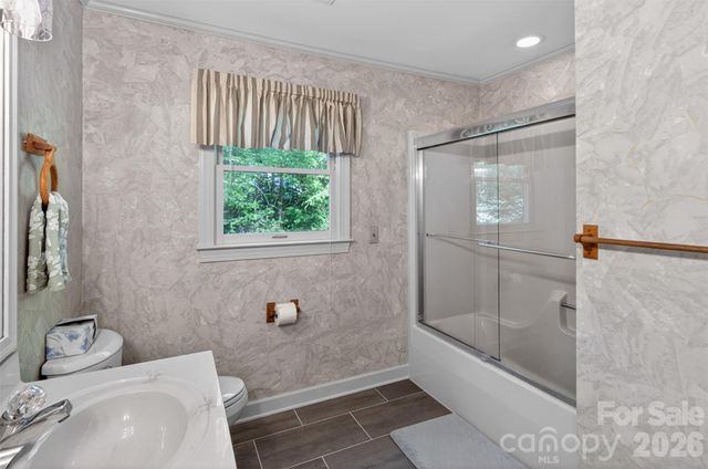 1507 Dennbriar Drive NW, Concord, NC 28027