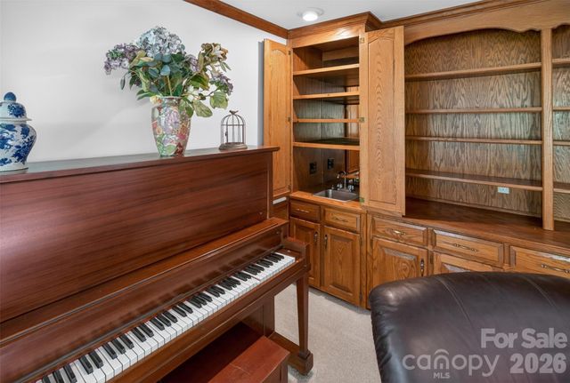 1507 Dennbriar Drive NW, Concord, NC 28027