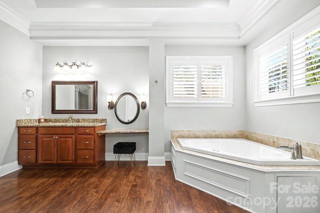 7575 Cottonwood Drive, Denver, NC 28037