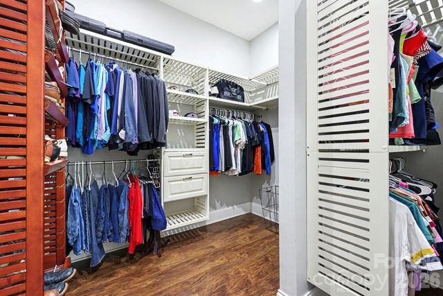 7575 Cottonwood Drive, Denver, NC 28037