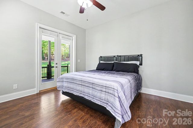 7575 Cottonwood Drive, Denver, NC 28037