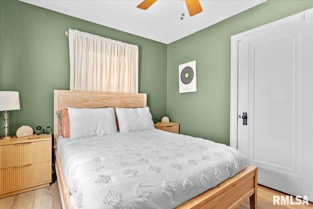 1531 W MONROE Street, Springfield, IL 62704