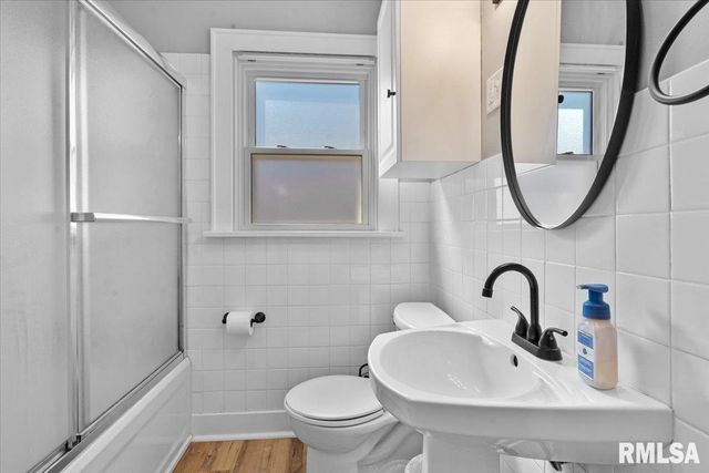 1531 W MONROE Street, Springfield, IL 62704