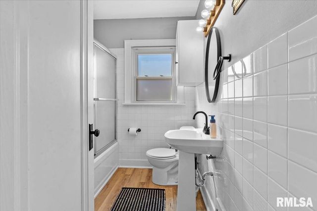 1531 W MONROE Street, Springfield, IL 62704