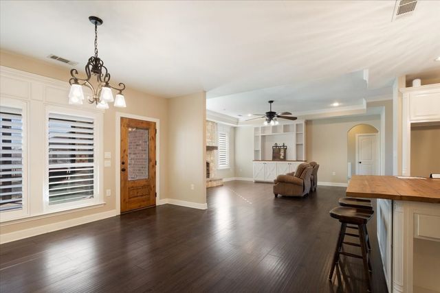 16900 County Road 706, Leonard, TX 75452