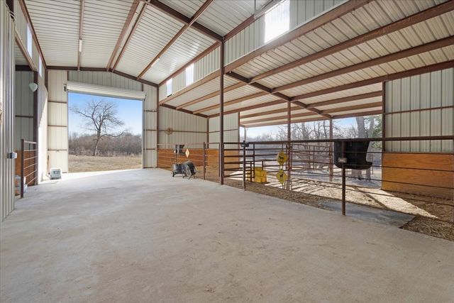 16900 County Road 706, Leonard, TX 75452