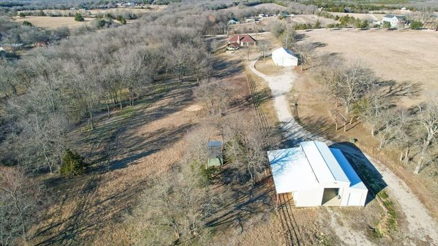 16900 County Road 706, Leonard, TX 75452