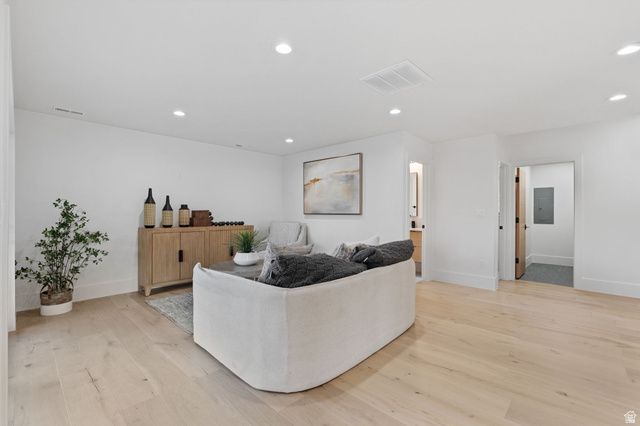 1930 E ATKIN AVE, Salt Lake City, UT 84106