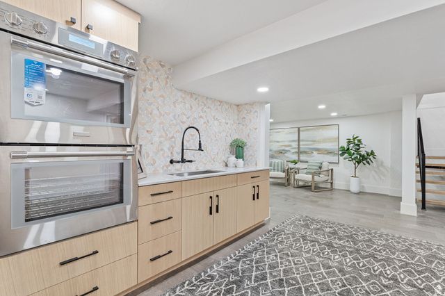 1930 E ATKIN AVE, Salt Lake City, UT 84106