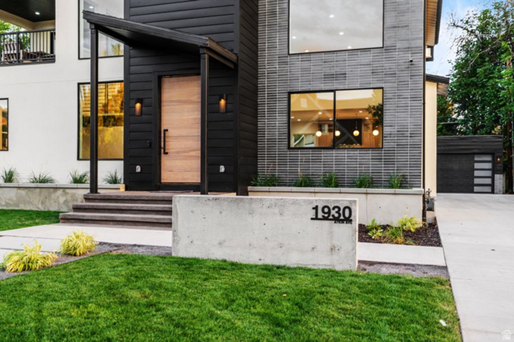 1930 E ATKIN AVE, Salt Lake City, UT 84106