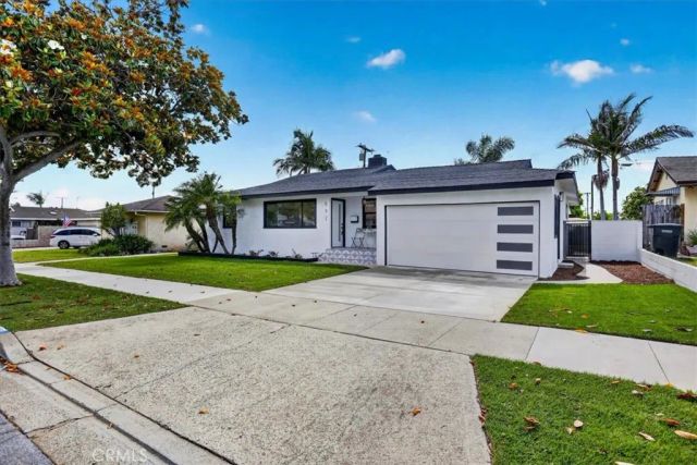 592 N Milford, Orange, CA 92867