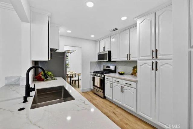 592 N Milford, Orange, CA 92867