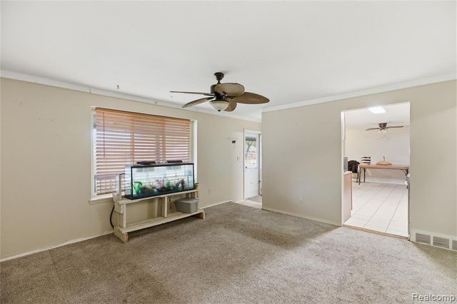 9274 Chamberlain Street, Romulus, MI 48174