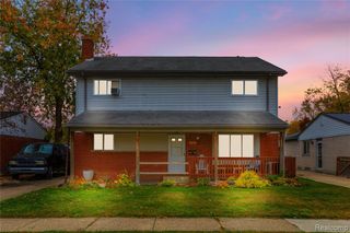9274 Chamberlain Street, Romulus, MI 48174