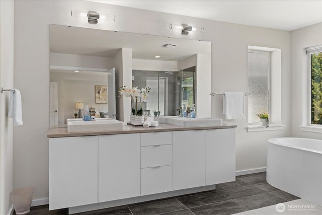 8586 121st Place SE, Newcastle, WA 98056