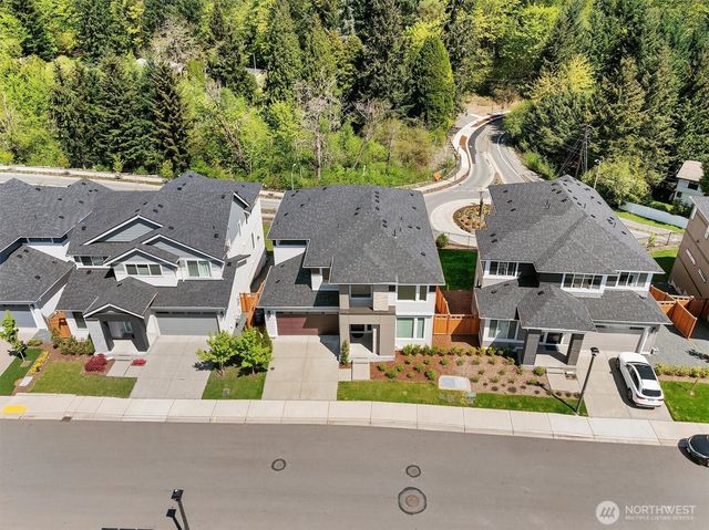 8586 121st Place SE, Newcastle, WA 98056