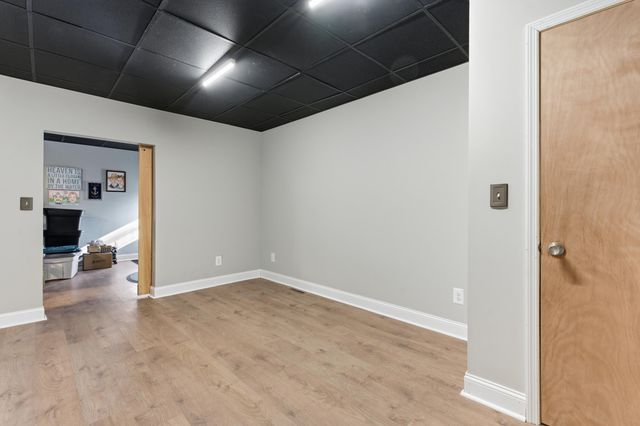 3183 Lower Valley Pike 3183 Lower Valley Pike, Springfield, OH 45506