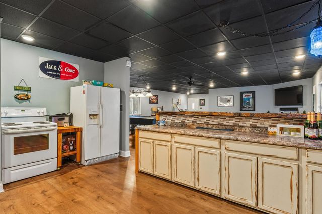 3183 Lower Valley Pike 3183 Lower Valley Pike, Springfield, OH 45506