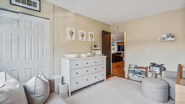 10-24 166th Street 3A, Beechhurst, NY 11357