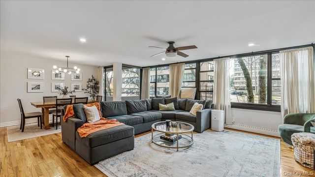 10-24 166th Street 3A, Beechhurst, NY 11357