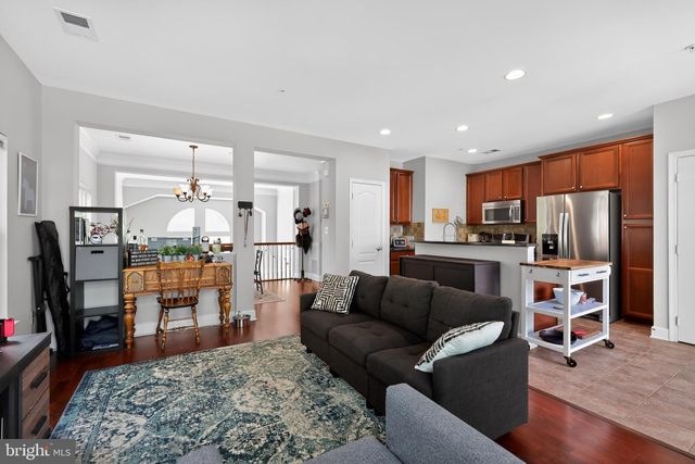 19417 DOVER CLIFFS CIR, Germantown, MD 20874