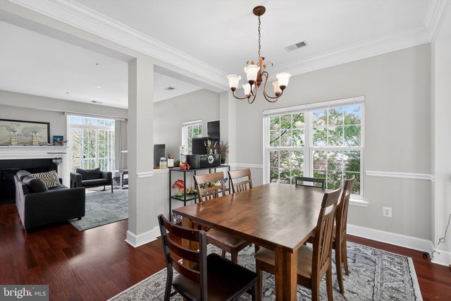 19417 DOVER CLIFFS CIR, Germantown, MD 20874