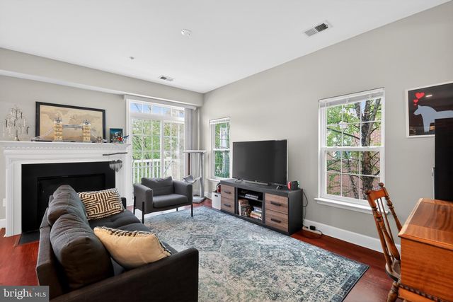 19417 DOVER CLIFFS CIR, Germantown, MD 20874