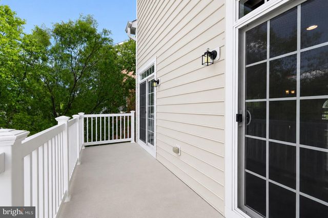19417 DOVER CLIFFS CIR, Germantown, MD 20874
