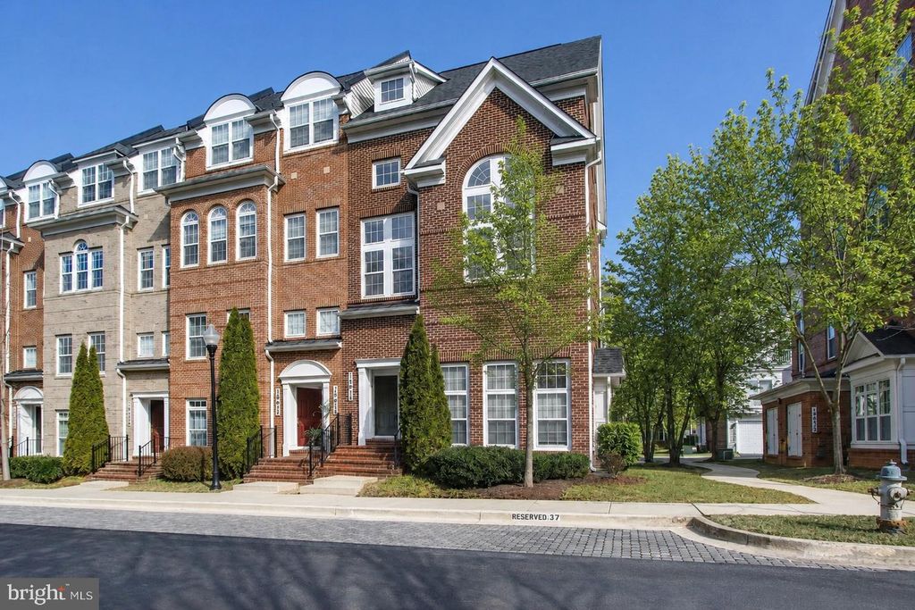 19417 DOVER CLIFFS CIR, Germantown, MD 20874
