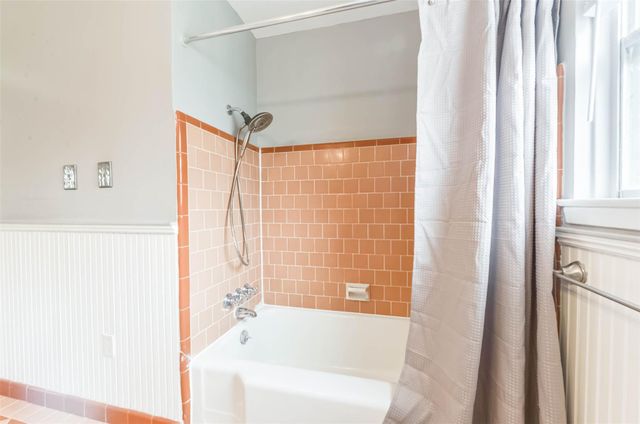 4615 Braeburn Drive, Bellaire, TX 77401