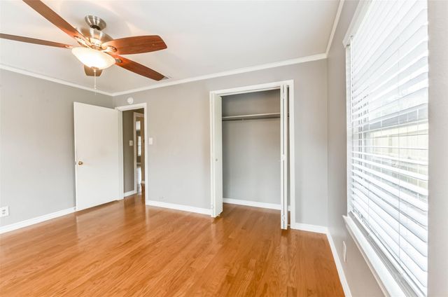 4615 Braeburn Drive, Bellaire, TX 77401