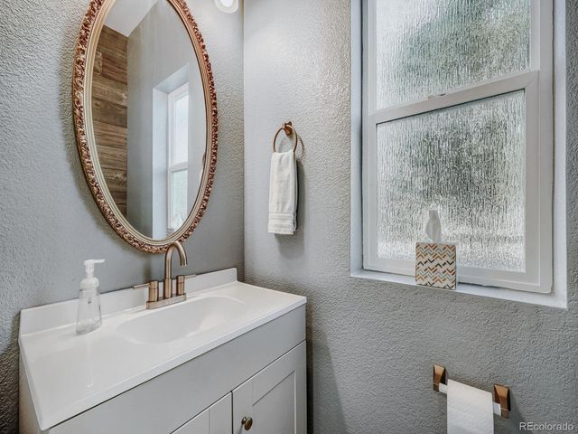 2094 Coach House Loop, Castle Rock, CO 80109