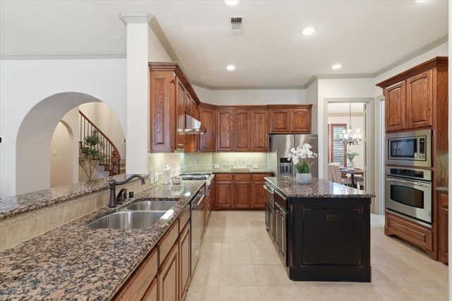 929 Lairds Lane, Allen, TX 75013