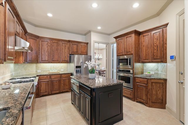 929 Lairds Lane, Allen, TX 75013