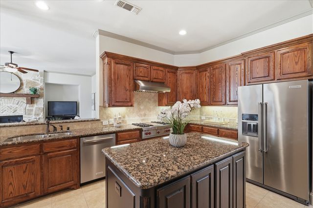 929 Lairds Lane, Allen, TX 75013