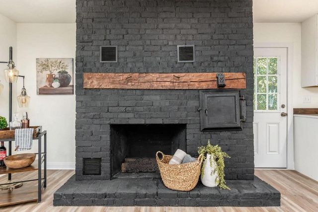 7025 Iris Drive, Grove City, OH 43123