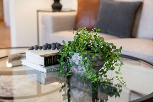 7025 Iris Drive, Grove City, OH 43123