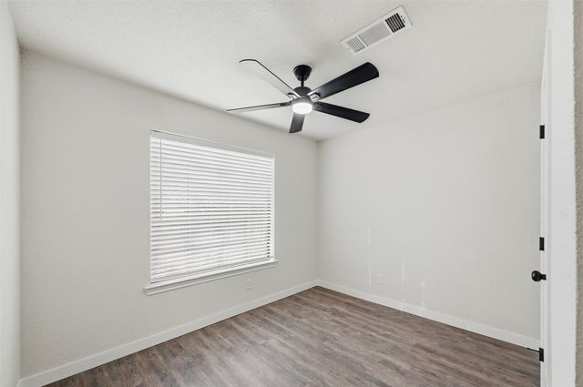 5028 Groom Lane, Dallas, TX 75227