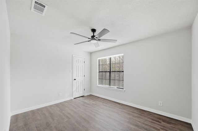 5028 Groom Lane, Dallas, TX 75227