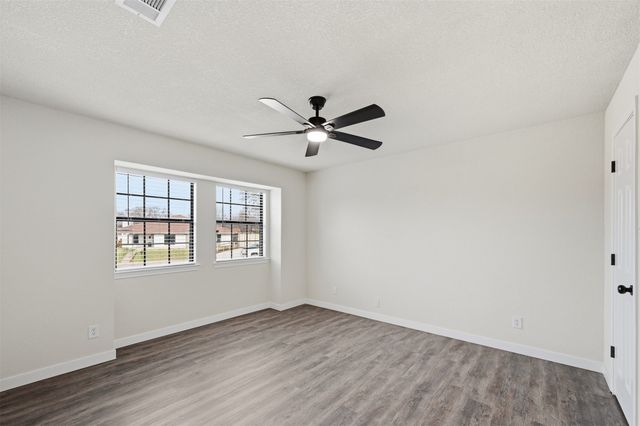 5028 Groom Lane, Dallas, TX 75227