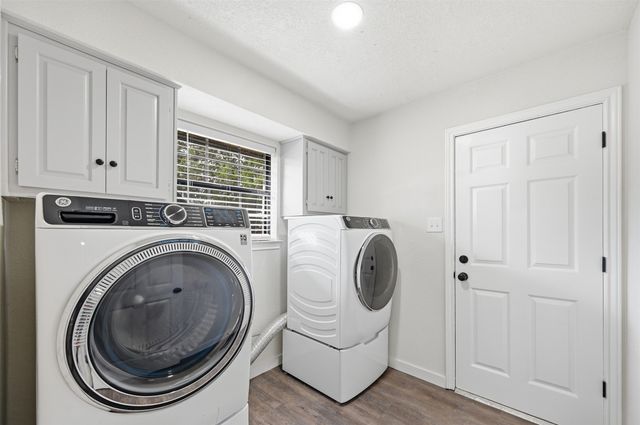 5028 Groom Lane, Dallas, TX 75227