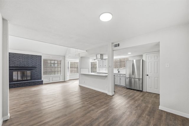 5028 Groom Lane, Dallas, TX 75227