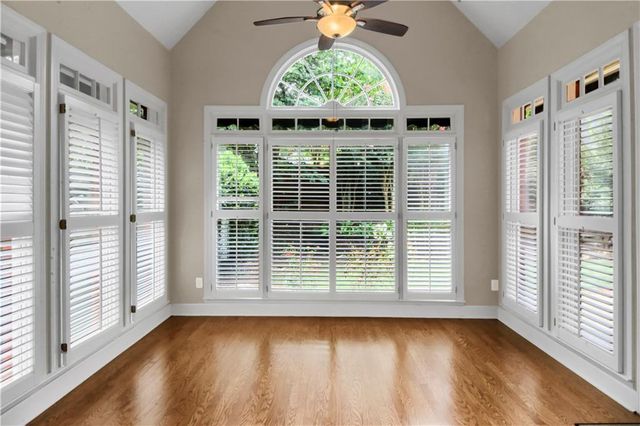 312 Declaire Way NE, Marietta, GA 30067