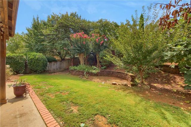 312 Declaire Way NE, Marietta, GA 30067