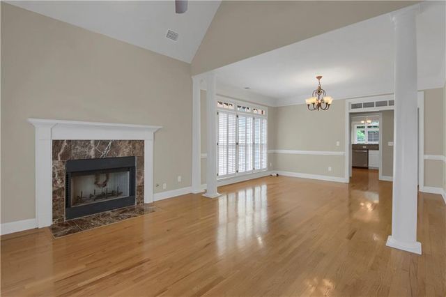 312 Declaire Way NE, Marietta, GA 30067