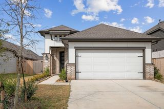248 Trapper Creek Drive, Conroe, TX 77304