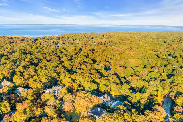 19 Bay Woods Drive, Hampton Bays, NY 11946