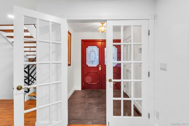 19 Bay Woods Drive, Hampton Bays, NY 11946