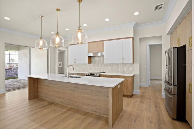 523 SANCTUARY GOLF PLACE, Apopka, FL 32712